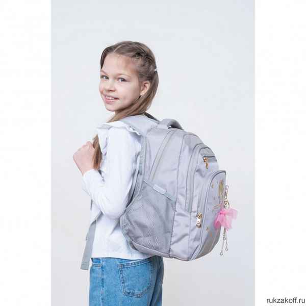 Рюкзак школьный GRIZZLY RG-261-3 серый